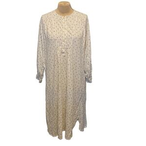 Vintage Crabtree & Evelyn Knit Nightgown w/Purple Flowers | Heart Buttons
